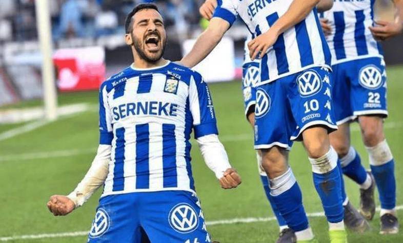 杜塞尔多夫客场逆袭,夺得关键胜利(杜塞尔多夫客场逆袭,夺得关键胜利的是谁) 杜塞尔多夫客场逆袭,夺得关键胜利(杜塞尔多夫客场逆袭,夺得关键胜利的是谁)