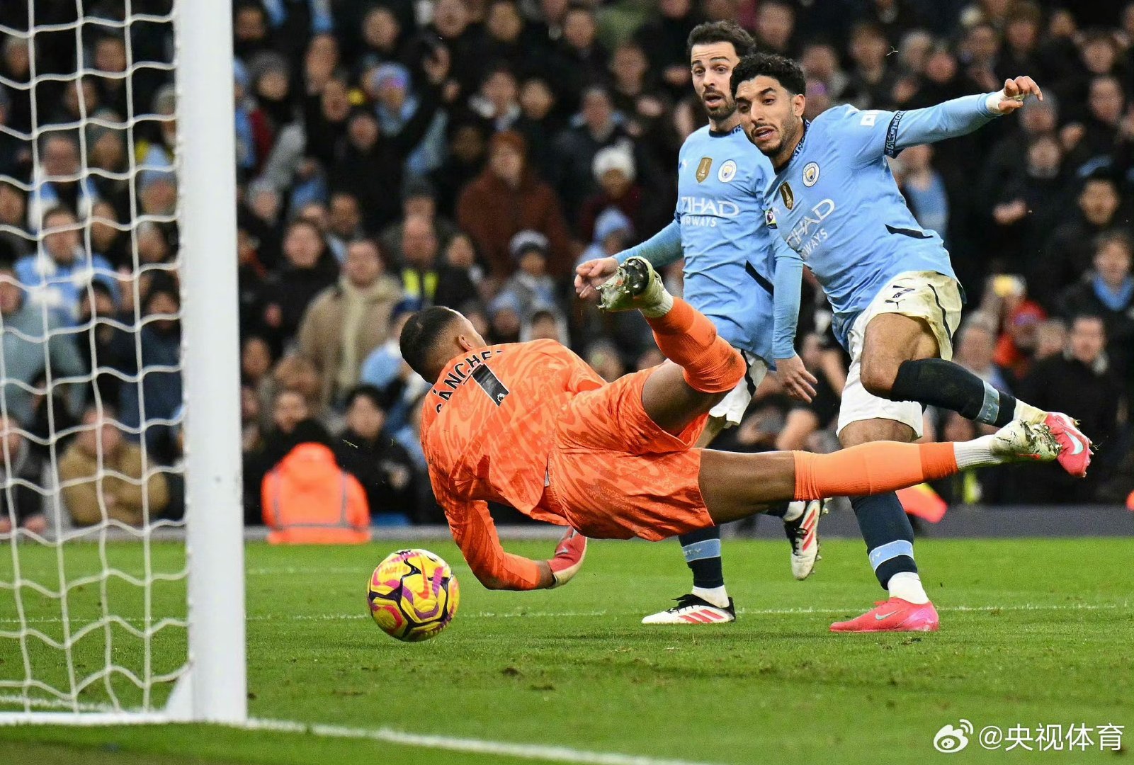 曼城主场不敌那不勒斯,出线形势面临挑战的简单介绍 曼城主场不敌那不勒斯,出线形势面临挑战的简单介绍