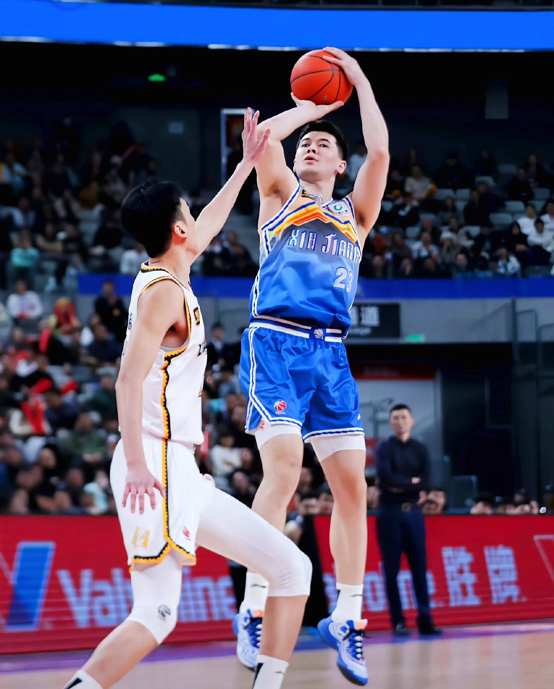 新疆男篮客场力克,战胜福建队获得首胜的简单介绍 新疆男篮客场力克,战胜福建队获得首胜的简单介绍