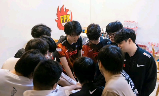 雷恩主场击败强敌，争夺中游位置