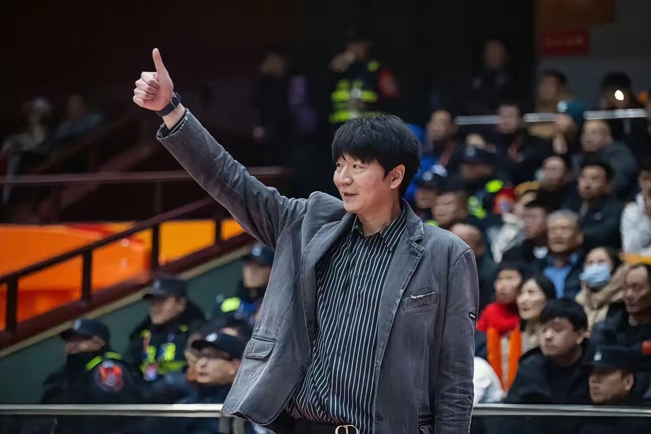 包含新疆队大胜山东,壮志蓬勃冲击前四的词条 包含新疆队大胜山东,壮志蓬勃冲击前四的词条