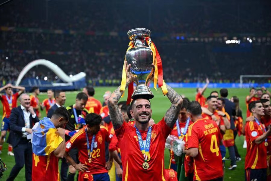 西班牙豪取四连胜,夺得关键胜利! 西班牙豪取四连胜,夺得关键胜利!