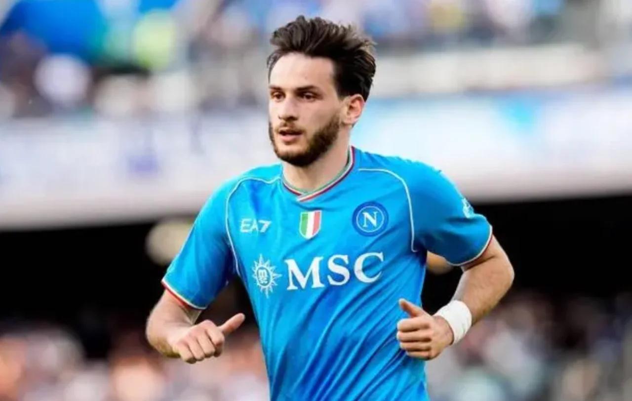 包含那不勒斯新援表现抢眼，球队迎来新气象的词条